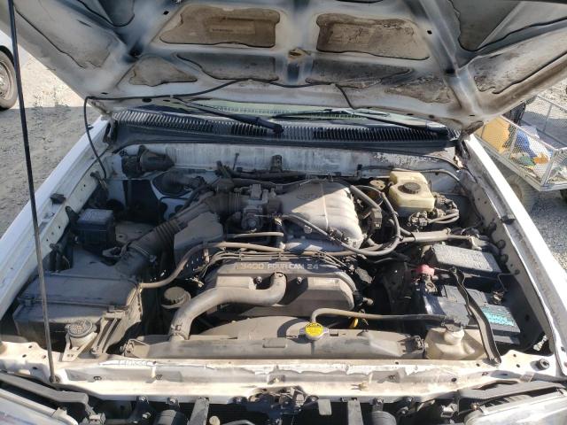 Photo 12 from auction – 2002 TOYOTA 4RUNNER SR with VIN JT3HN86RX29076336