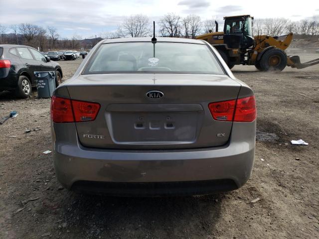 صورة رقم 6 من المزاد - 2010 KIA FORTE EX مع VIN KNAFU4A29A5262008