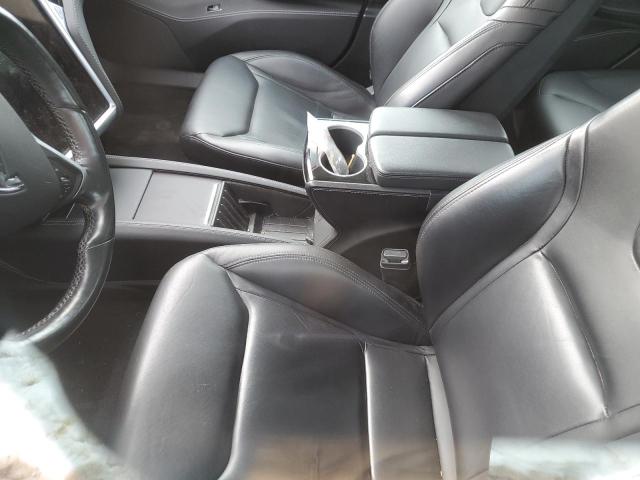Photo 7 from auction – 2015 TESLA MODEL S with VIN 5YJSA1E27FF111547