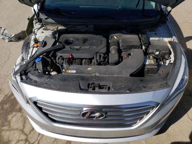 Photo 11 from auction – 2016 HYUNDAI SONATA SE with VIN 5NPE24AF2GH272945