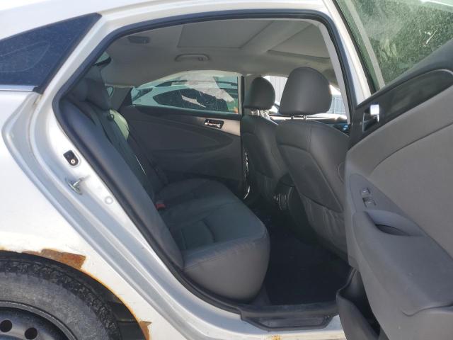 Photo 10 from auction – 2011 HYUNDAI SONATA HYB with VIN KMHEC4A40BA003947