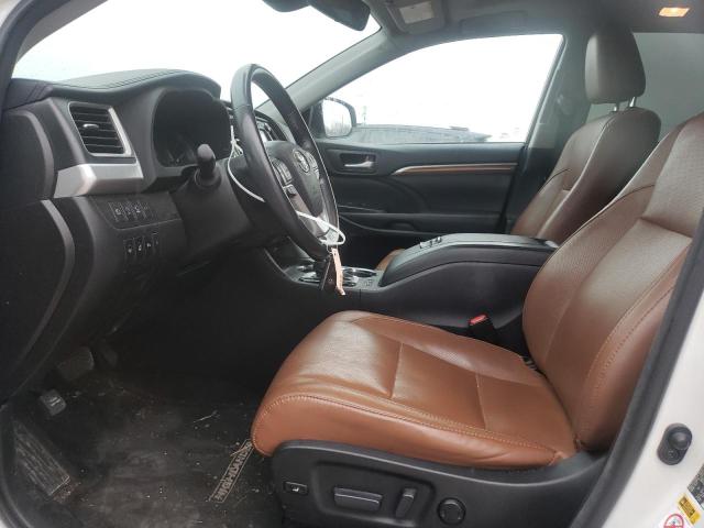 Photo 7 from auction – 2017 TOYOTA HIGHLANDER with VIN 5TDYZRFH7HS227687