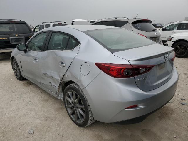 Photo 2 from auction – 2018 MAZDA 3 TOURING with VIN 3MZBN1V31JM207611