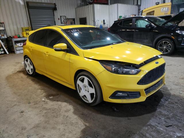 Zdjęcie 4 z aukcji – 2017 FORD FOCUS ST z VIN 1FADP3L93HL240281