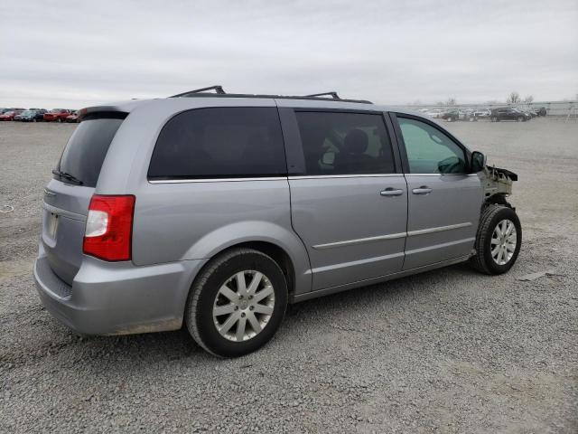 Photo 3 from auction – 2016 CHRYSLER TOWN & COU with VIN 2C4RC1BG5GR198721