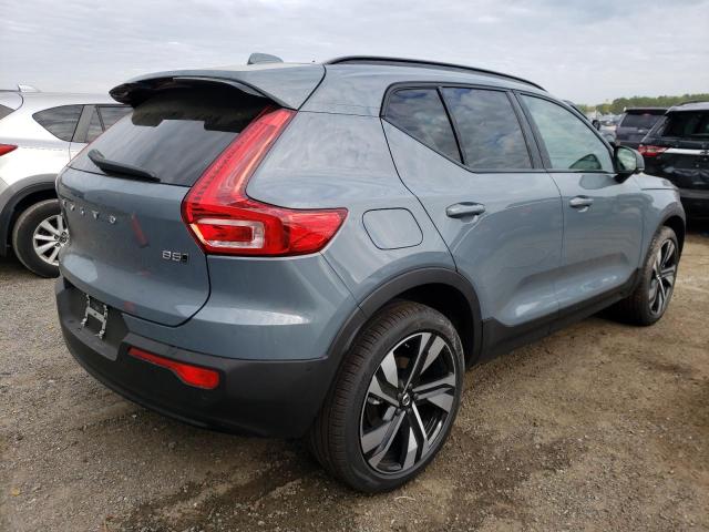 Photo 3 from auction – 2023 VOLVO XC40 PLUS with VIN YV4L12UL2P2017792