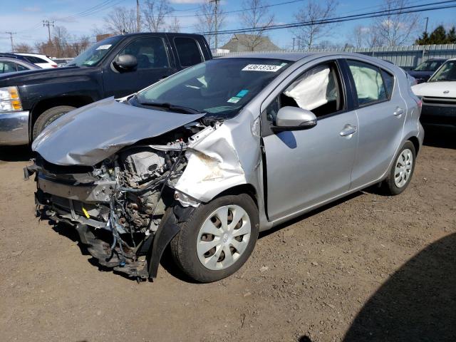 TOYOTA PRIUS C 2013 with VIN JTDKDTB34D1542949 - Photo from auction