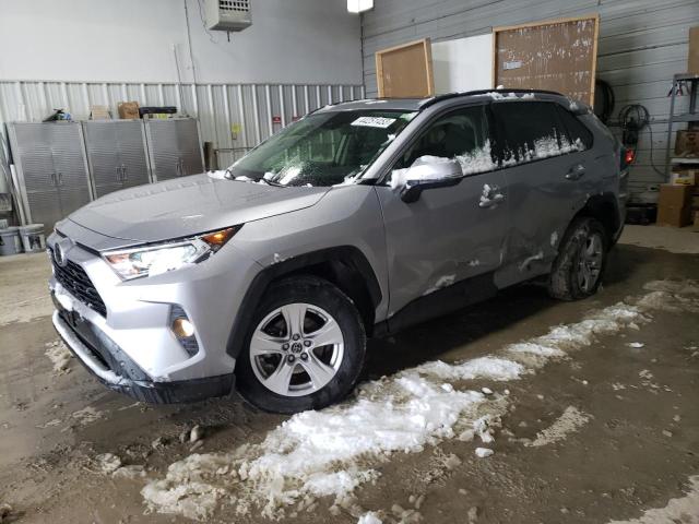 TOYOTA RAV4 XLE 2019 with VIN JTMP1RFV4KD020413 - Photo from auction