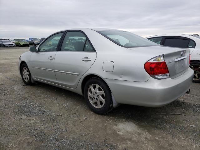 Photo 2 from auction – 2003 TOYOTA CAMRY LE with VIN JTDBE32K930171229