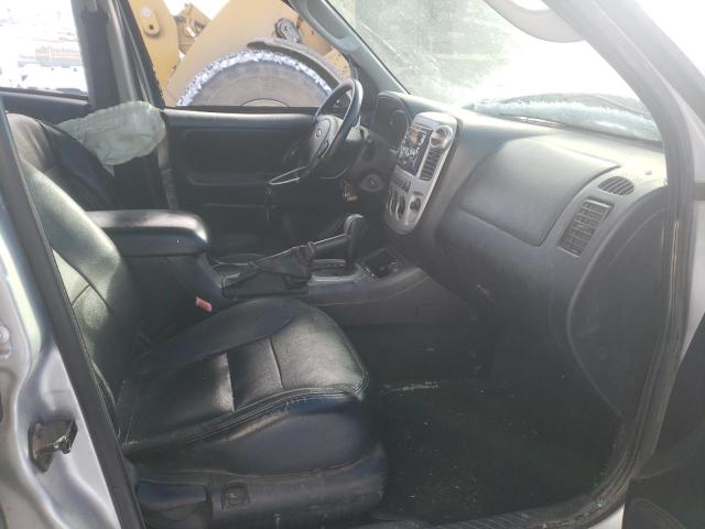 Photo 7 from auction – 2005 FORD ESCAPE LIM with VIN 1FMCU94185KD52758