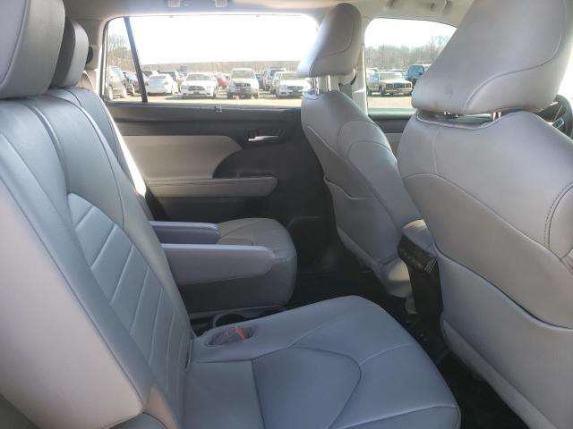 Photo 10 from auction – 2021 TOYOTA HIGHLANDER with VIN 5TDHZRBH0MS546414