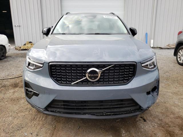 Photo 5 from auction – 2023 VOLVO XC40 PLUS with VIN YV4L12UL2P2017792