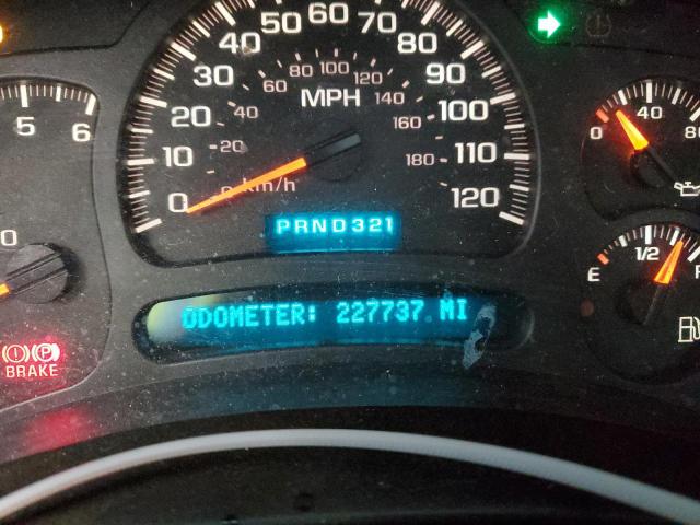 Photo 9 from auction – 2004 CHEVROLET SILVERADO with VIN 2GCEC19V141292351
