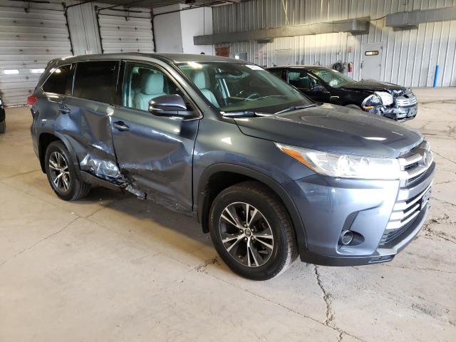 Photo 4 from auction – 2018 TOYOTA HIGHLANDER with VIN 5TDBZRFH0JS828211