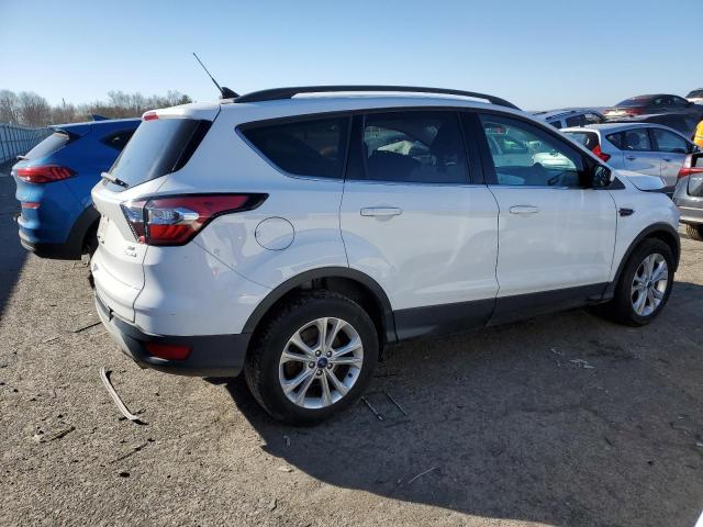 Photo 3 from auction – 2018 FORD ESCAPE SE with VIN 1FMCU9GD4JUB78403
