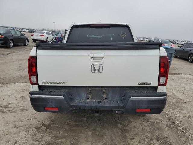 Photo 6 from auction – 2017 HONDA RIDGELINE with VIN 5FPYK2F6XHB002766