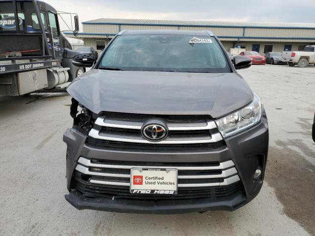 Photo 5 from auction – 2019 TOYOTA HIGHLANDER with VIN 5TDKZRFH0KS344864