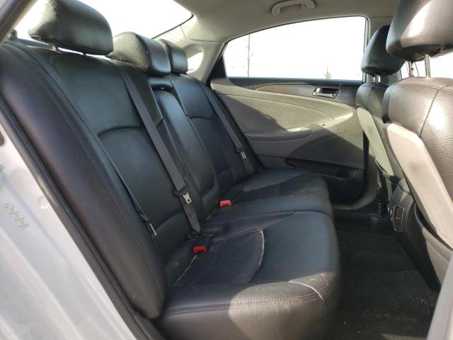 Photo 10 from auction – 2011 HYUNDAI SONATA HYB with VIN KMHEC4A46BA002334