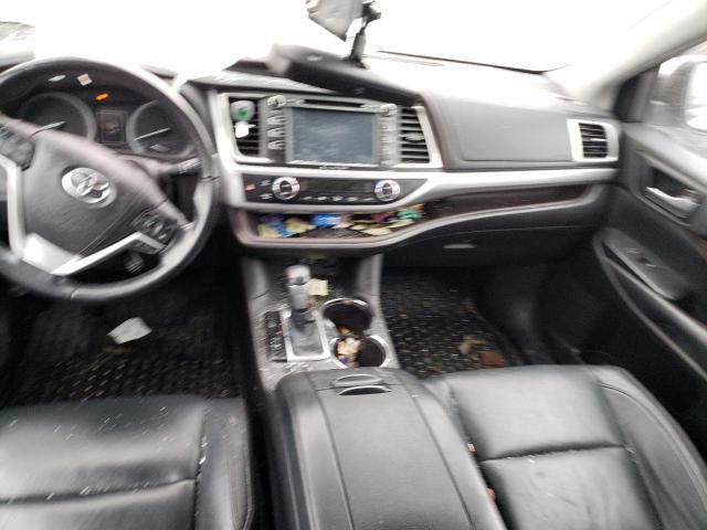 Photo 8 from auction – 2017 TOYOTA HIGHLANDER with VIN 5TDJZRFH8HS404975