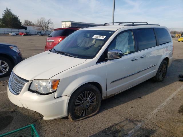 Photo 1 from auction – 2013 CHRYSLER TOWN & COU with VIN 2C4RC1CG7DR596975