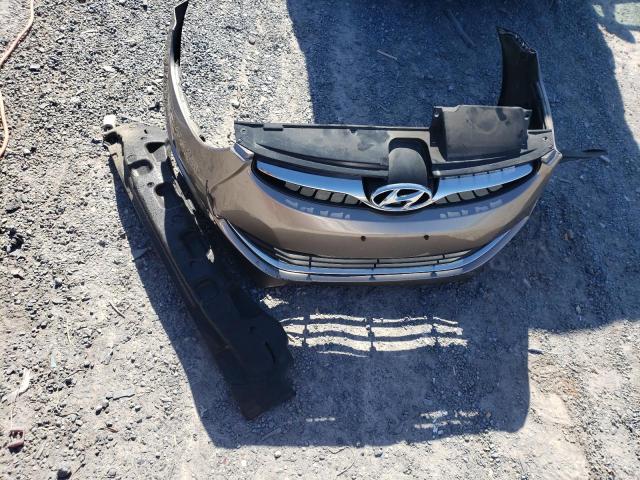 Photo 12 from auction – 2012 HYUNDAI ELANTRA GL with VIN 5NPDH4AE8CH101578