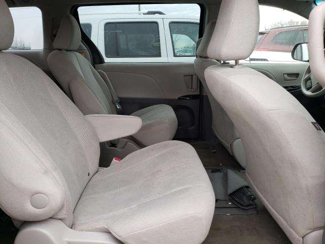 Photo 11 from auction – 2011 TOYOTA SIENNA with VIN 5TDZK3DC4BS144934
