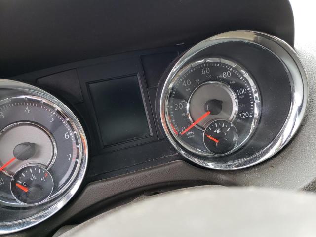 Photo 9 from auction – 2015 CHRYSLER TOWN & COU with VIN 2C4RC1BG3FR675600