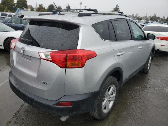 Photo 3 from auction – 2014 TOYOTA RAV4 XLE with VIN 2T3WFREV5EW097958