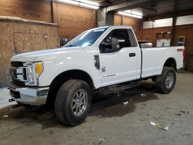 FORD F250 SUPER 2017 with VIN 1FTBF2B66HEB67997 - Photo from auction