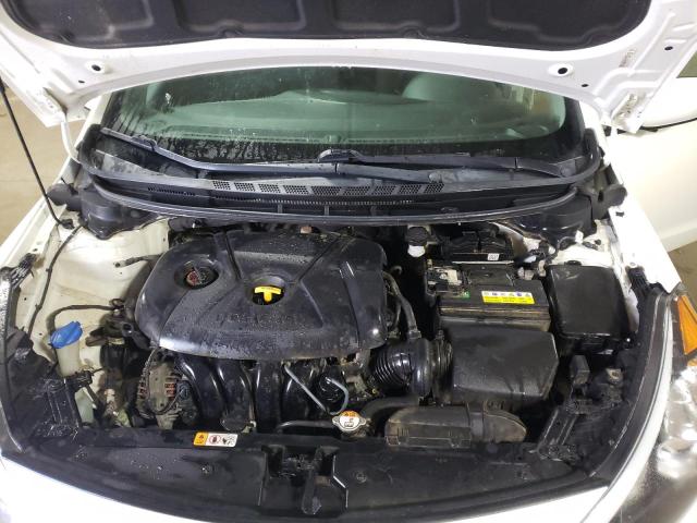 Photo 11 from auction – 2016 KIA FORTE LX with VIN KNAFK4A61G5455853