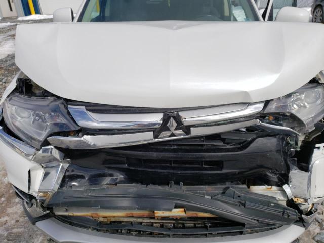 Photo 12 from auction – 2017 MITSUBISHI OUTLANDER with VIN JA4AZ2A36HZ609478