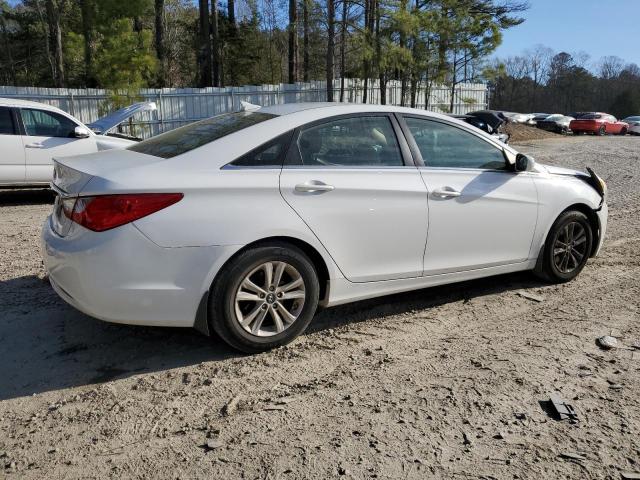Photo 3 from auction – 2013 HYUNDAI SONATA GLS with VIN 5NPEB4AC9DH769587