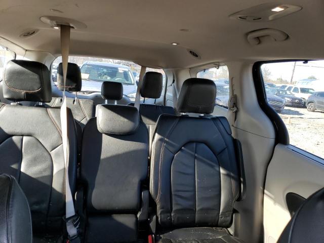 Photo 10 from auction – 2018 CHRYSLER PACIFICA T with VIN 2C4RC1BG5JR354473
