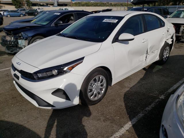 KIA FORTE LX 2023 with VIN 3KPF24AD7PE569166 - Photo from auction