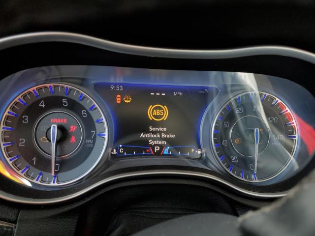 Photo 9 from auction – 2015 CHRYSLER 300C with VIN 2C3CCAKG9FH876241
