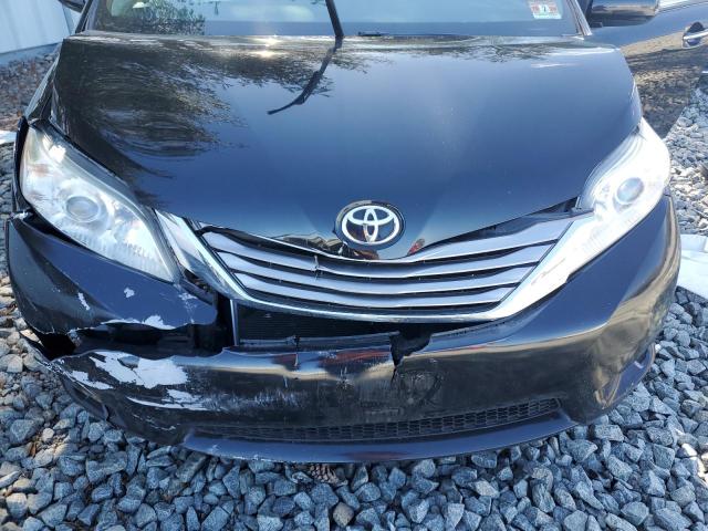 Photo 11 from auction – 2017 TOYOTA SIENNA XLE with VIN 5TDYZ3DC4HS850592