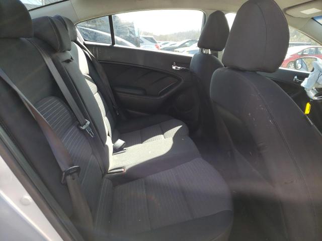 Photo 10 from auction – 2015 KIA FORTE LX with VIN KNAFX4A67F5365798
