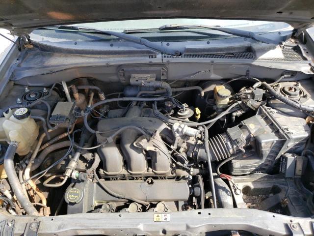 Photo 11 from auction – 2002 FORD ESCAPE XLT with VIN 1FMCU04122KE09253