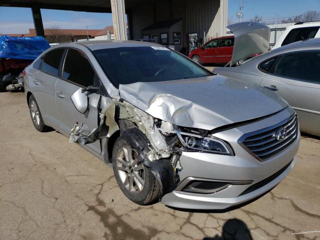 Photo 4 from auction – 2016 HYUNDAI SONATA SE with VIN 5NPE24AF2GH272945