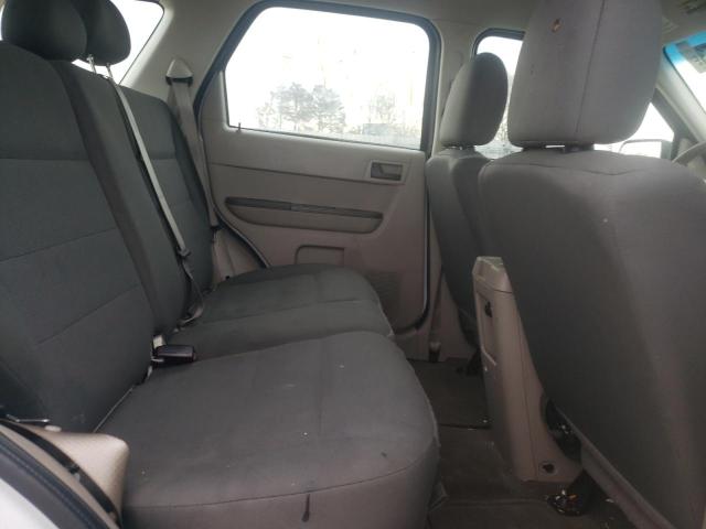 Photo 11 from auction – 2009 FORD ESCAPE XLS with VIN 1FMCU92769KA75444