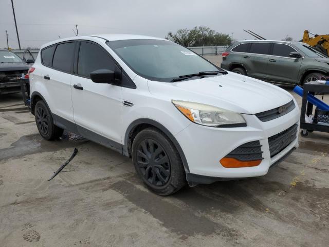 Photo 4 from auction – 2014 FORD ESCAPE S with VIN 1FMCU0F79EUB05377