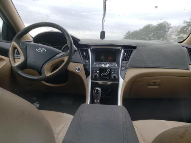 Photo 8 from auction – 2011 HYUNDAI SONATA SE with VIN 5NPEC4AC0BH040100