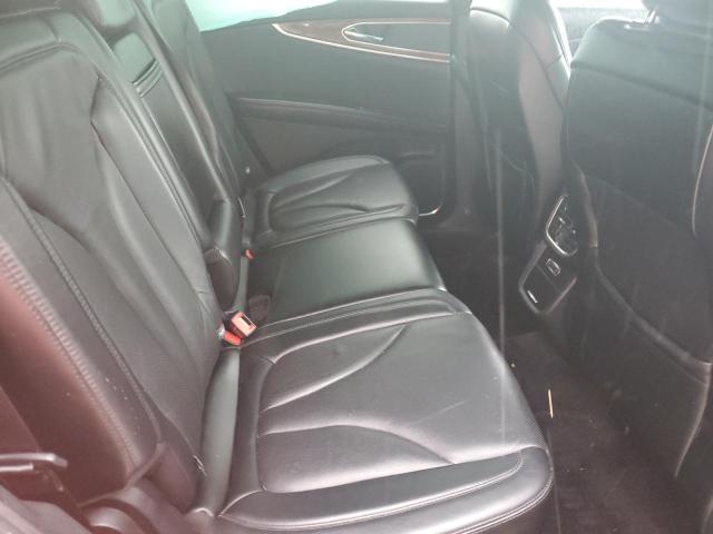 Photo 11 from auction – 2016 LINCOLN MKX RESERV with VIN 2LMTJ6LR5GBL37201