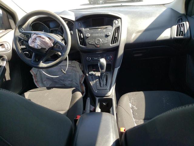 Photo 8 from auction – 2015 FORD FOCUS SE with VIN 1FADP3F20FL367856