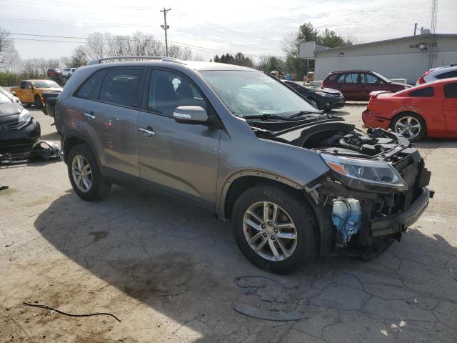 Photo 4 from auction – 2014 KIA SORENTO LX with VIN 5XYKT3A69EG533468