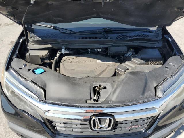 Photo 11 from auction – 2017 HONDA RIDGELINE with VIN 5FPYK2F1XHB003677