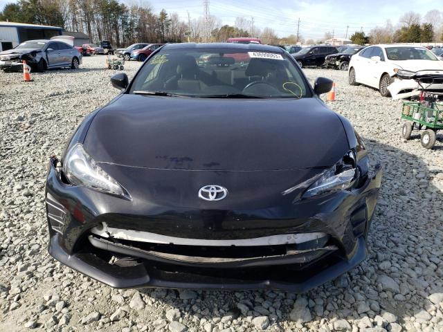 Photo 5 from auction – 2017 TOYOTA 86 BASE with VIN JF1ZNAA12H9709032