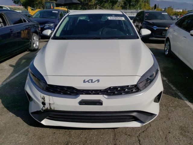 Photo 5 from auction – 2023 KIA FORTE LX with VIN 3KPF24AD7PE569166