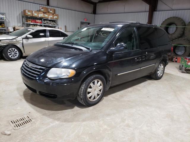 CHRYSLER TOWN & COU 2005 with VIN 2C4GP54L95R316747 - Photo from auction