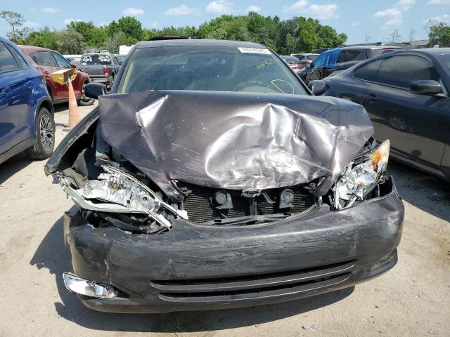 Photo 5 from auction – 2004 TOYOTA CAMRY LE with VIN 4T1BF30K74U572509